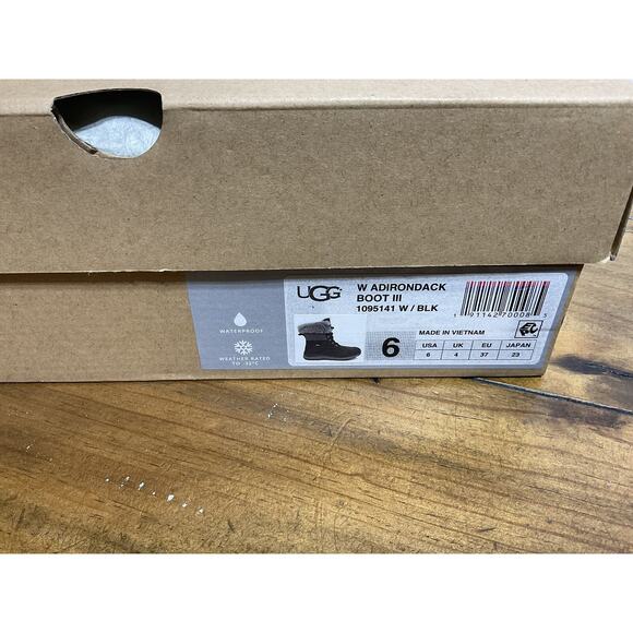 UGG Women’s Adirondack III, Black Winter Boots, Size 6 NIB - Picture 3 of 13